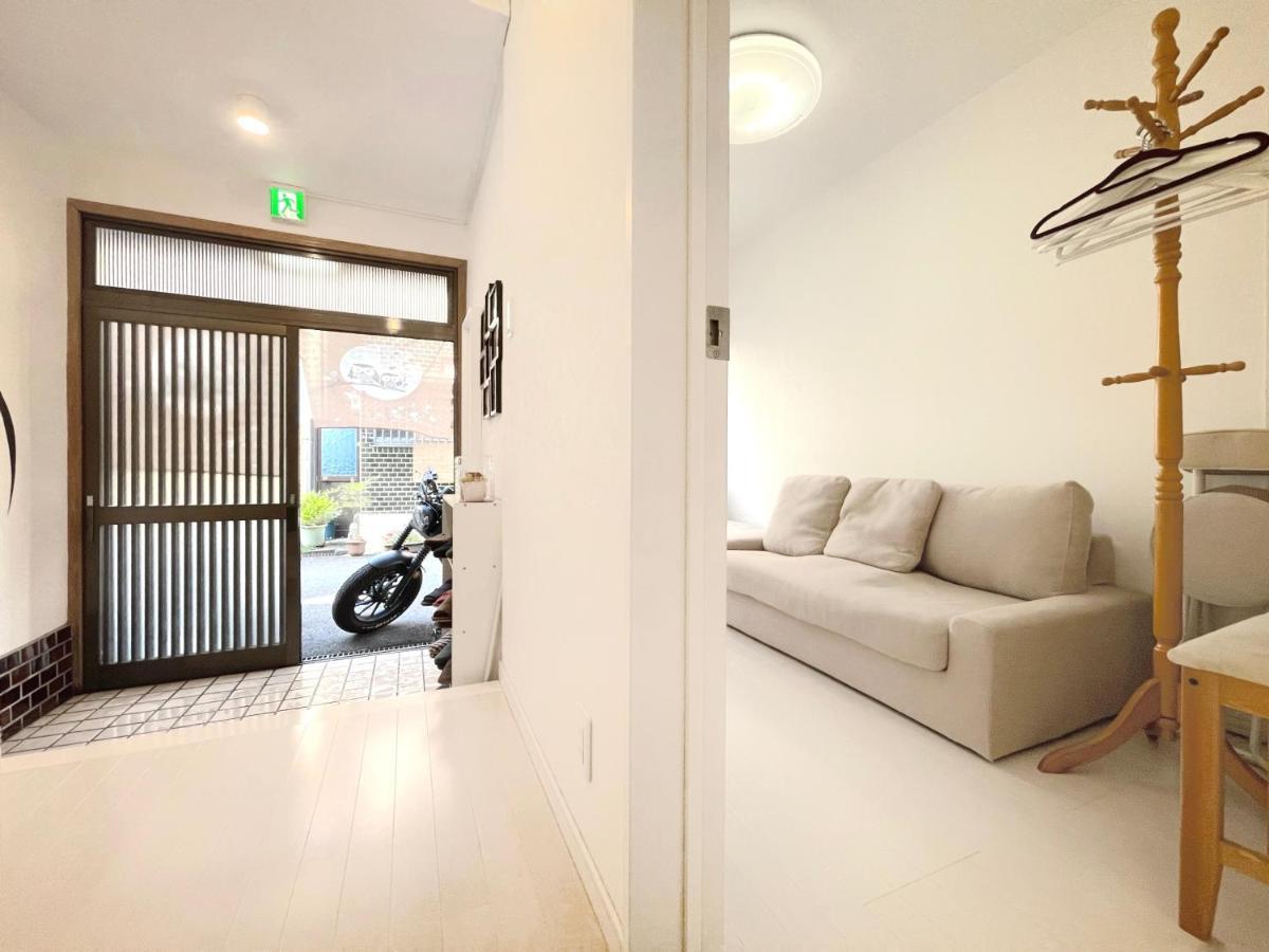 Guesthouse中道 Osaka Exterior photo